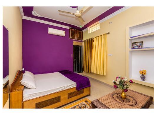 Shree Ram Homestay Орчха Экстерьер фото