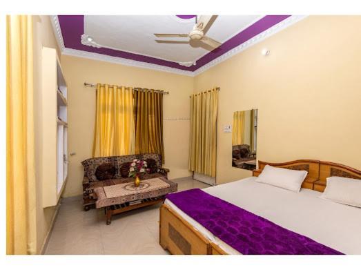Shree Ram Homestay Орчха Экстерьер фото