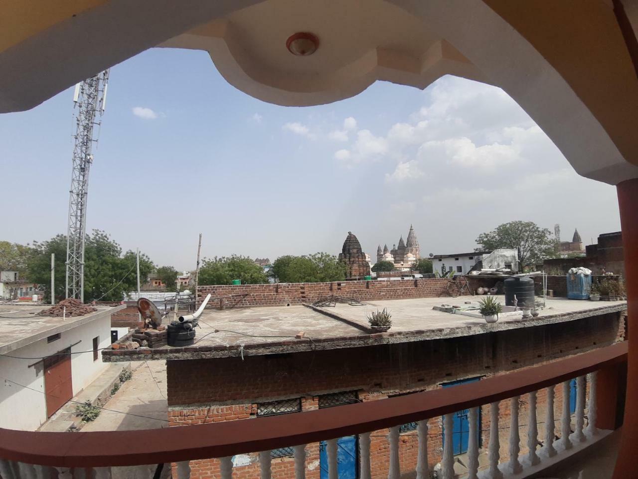 Shree Ram Homestay Орчха Экстерьер фото