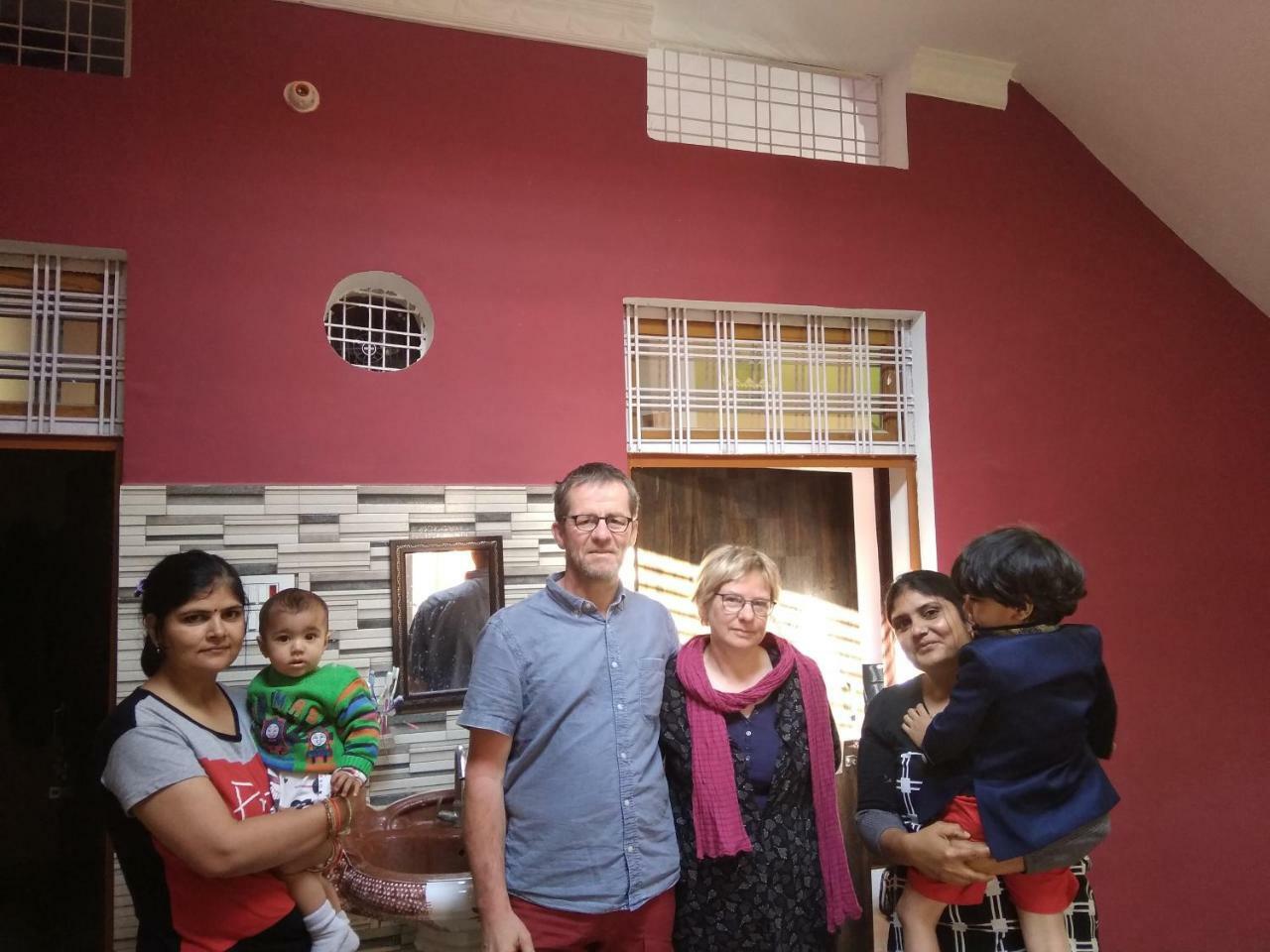 Shree Ram Homestay Орчха Экстерьер фото